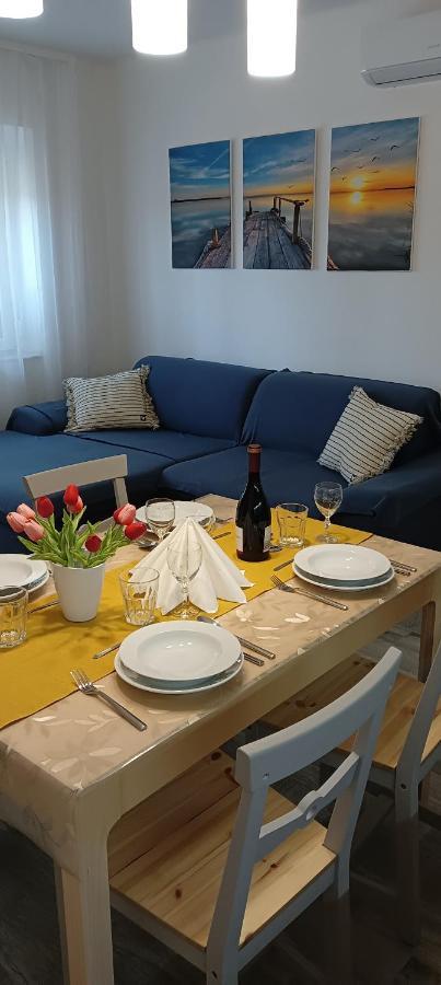Appartement David Apartman à Siófok Extérieur photo